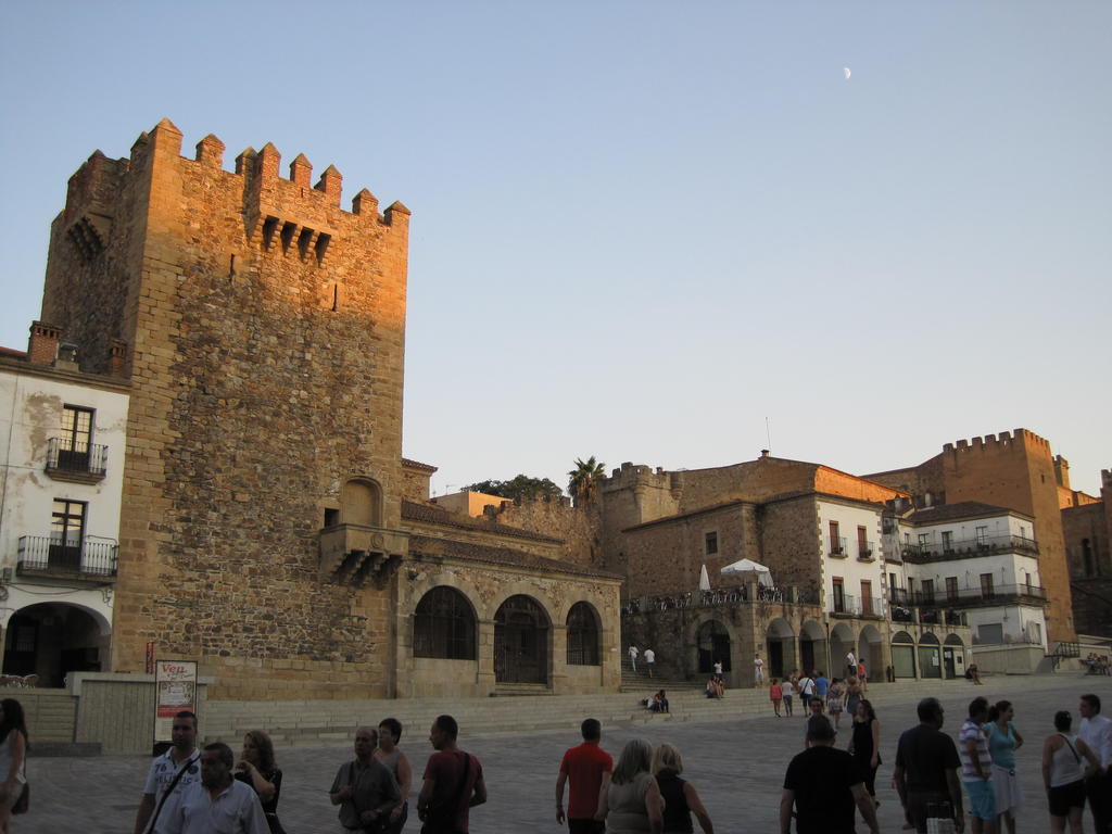 Apartamentos Turisticos Encanto Caces Esterno foto